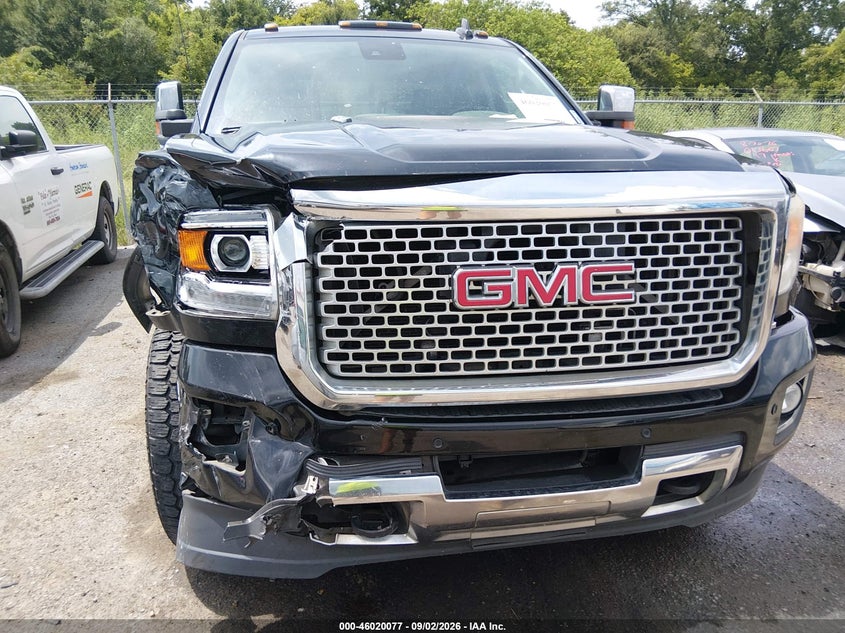 Фото 11 - GMC SIERRA 2500HD