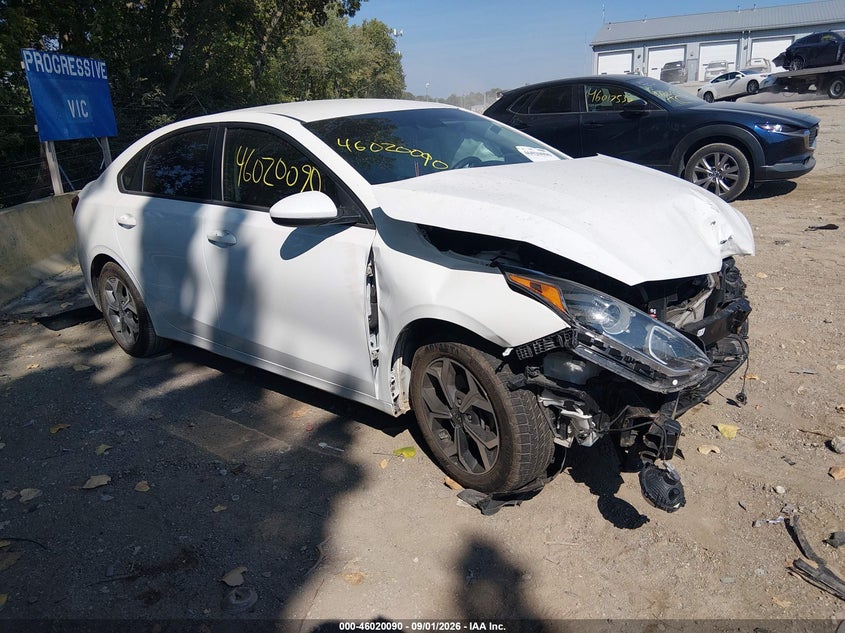 Vin: 3kpf24ad6me392055, lot: 46519481, kia forte lxs 2021 img_1