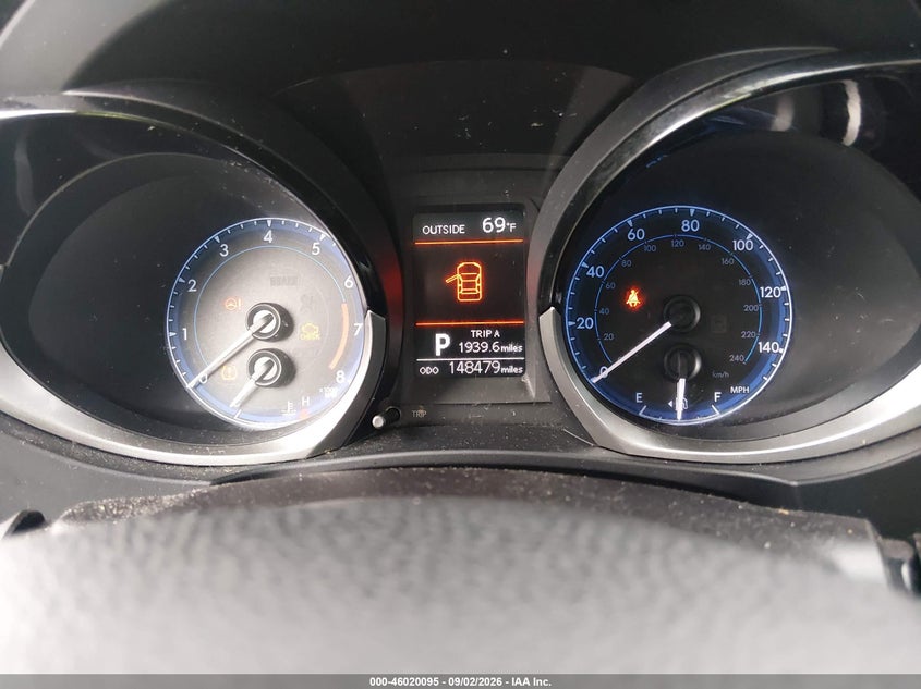2014 TOYOTA COROLLA auction photo 7