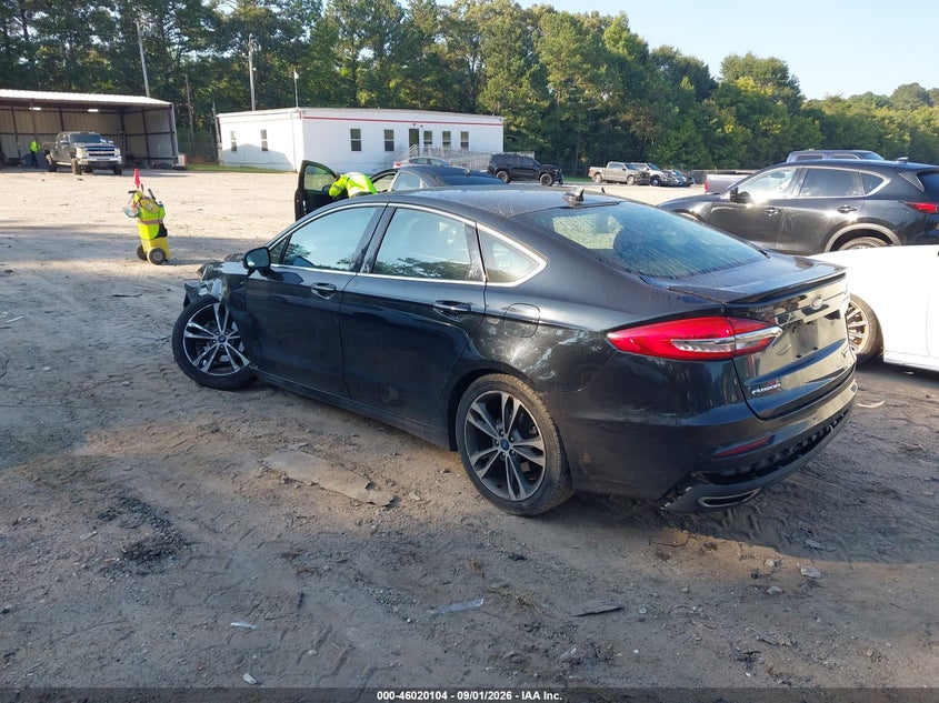 2019 FORD FUSION auction photo 3