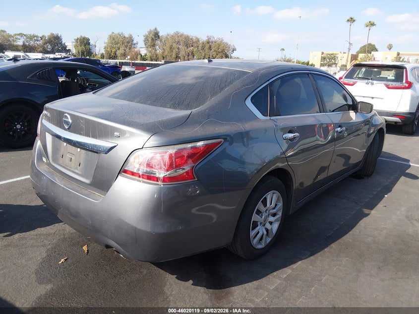 2015 NISSAN ALTIMA auction photo 4