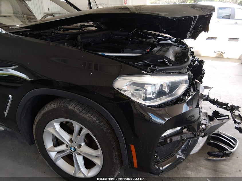 BMW X3 - zdjęcie 6