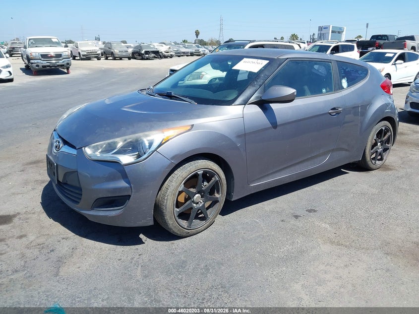 2012 HYUNDAI VELOSTER auction photo 2
