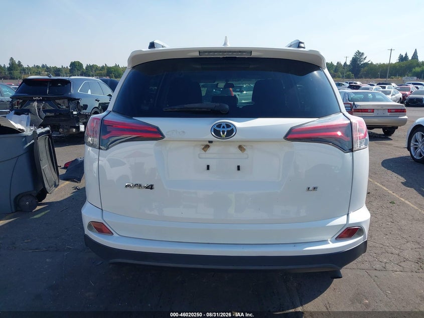 TOYOTA RAV4 - zdjęcie 16