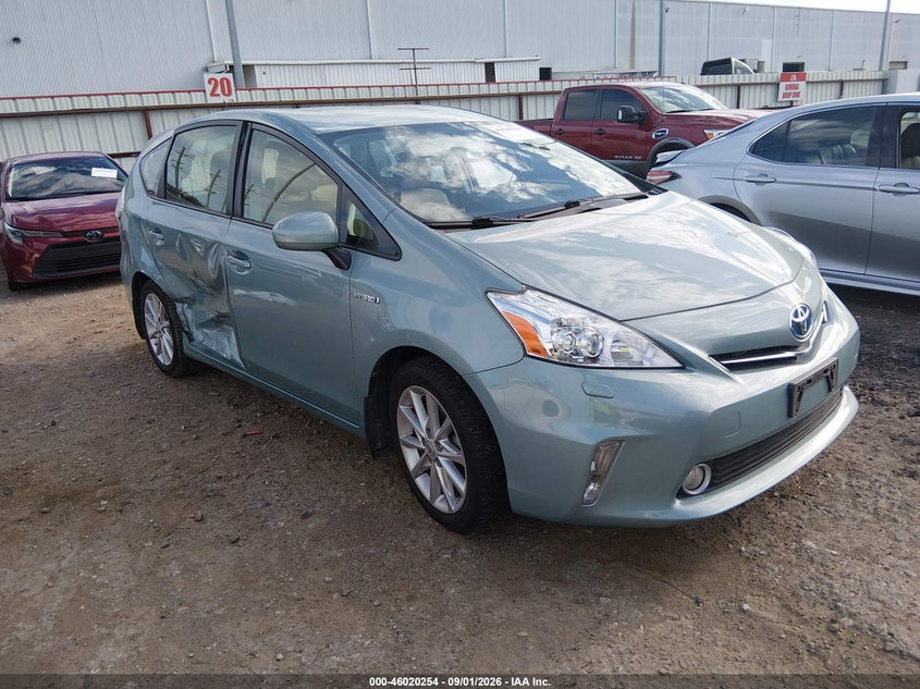 2014 Toyota Prius V Five, Правый бок, IAAI, VIN JTDZN3EU6EJ010572