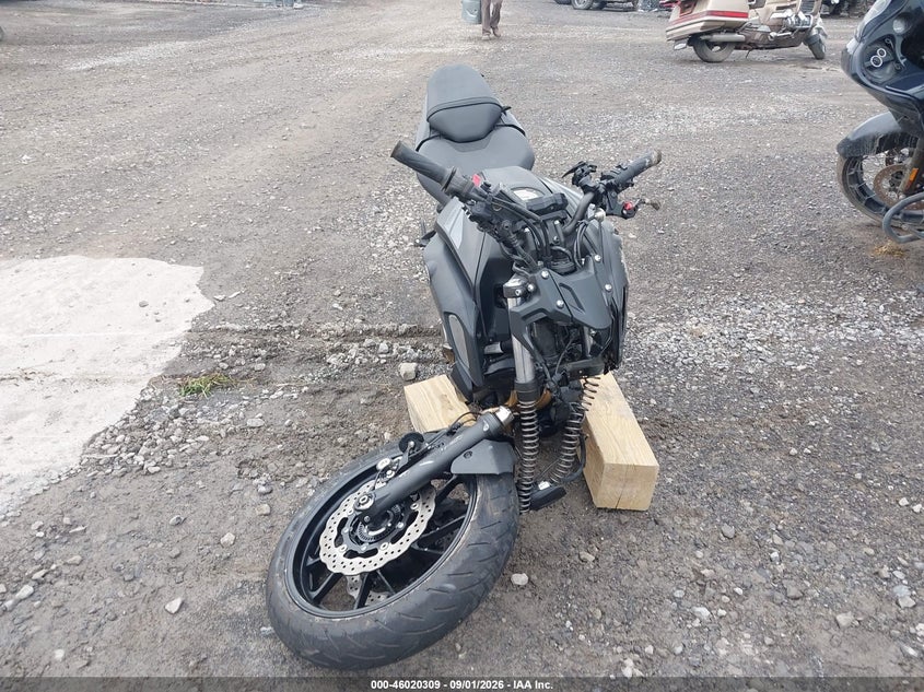 YAMAHA MT07 2019