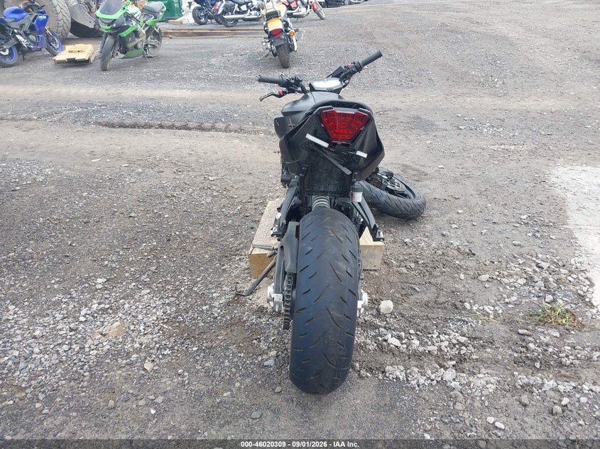 YAMAHA MT07 2019