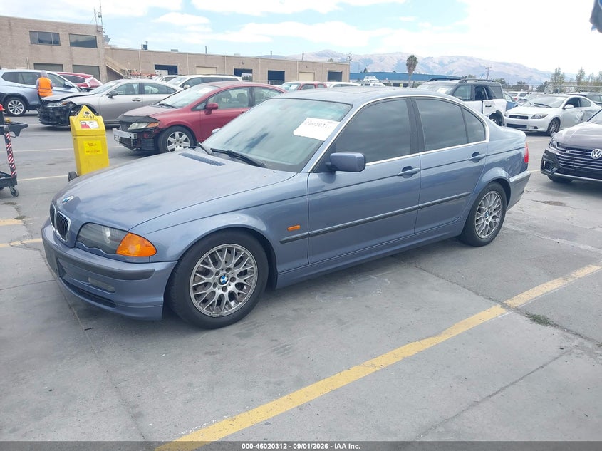 2000 BMW 3er, Right Rear, IAAI, VIN WBAAM5337YEJ40196 — photo 2