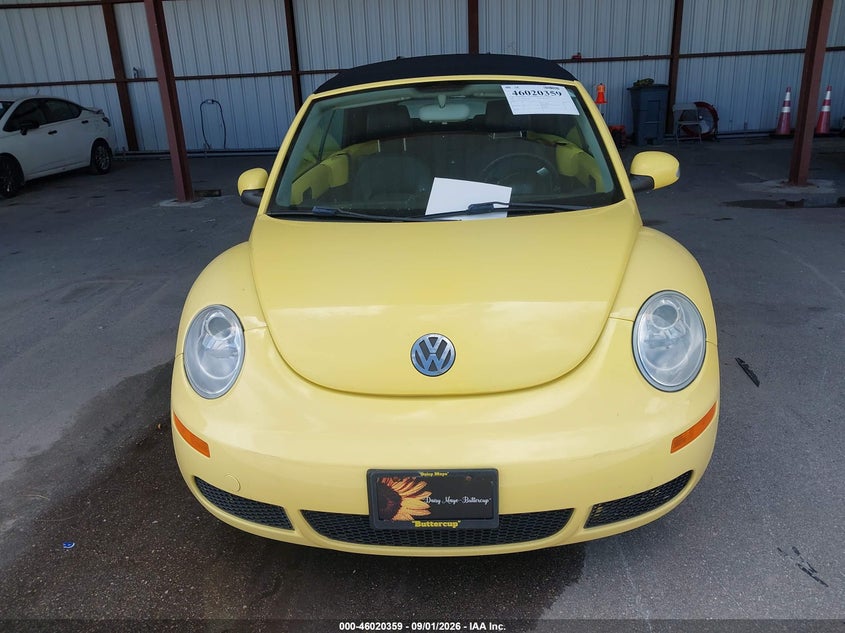 2007 VOLKSWAGEN NEW BEETLE auction photo 6