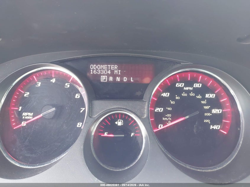 2010 GMC ACADIA auction photo 7