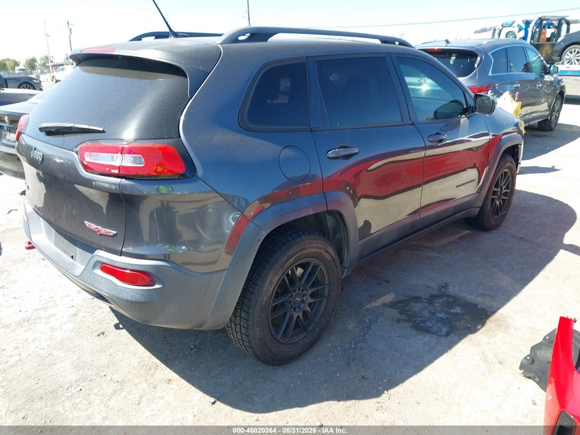 2015 JEEP CHEROKEE auction photo 4