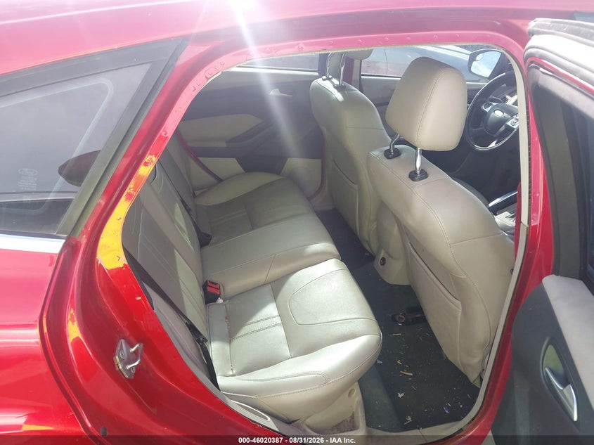 2012 FORD FOCUS auction photo 8