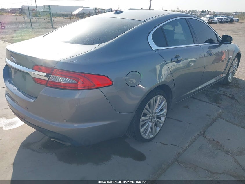 2012 JAGUAR XF auction photo 4