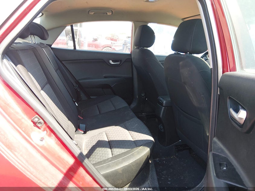 2018 KIA RIO auction photo 8
