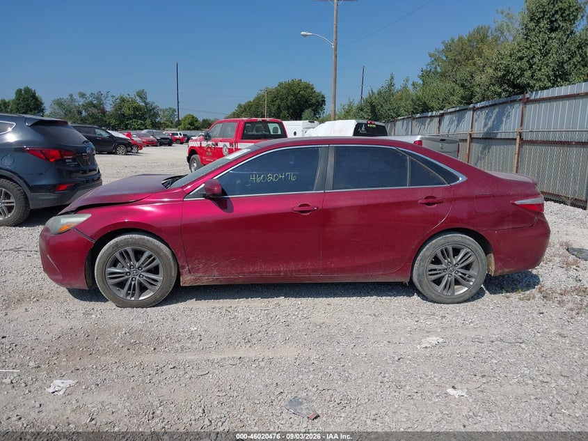TOYOTA CAMRY - zdjęcie 14