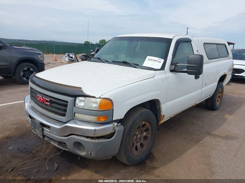 2006 GMC SIERRA 1500 auction photo 2
