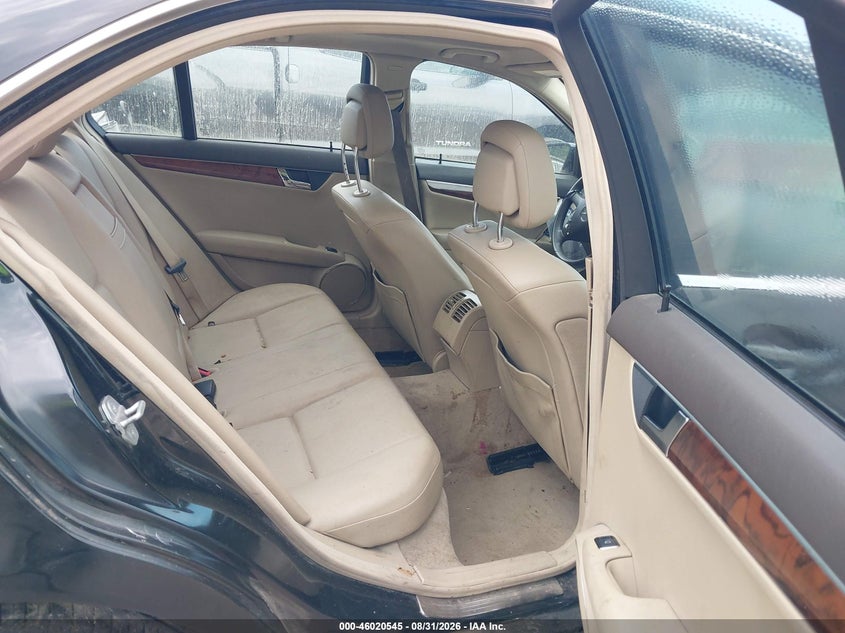 2011 MERCEDES-BENZ C 300 auction photo 8