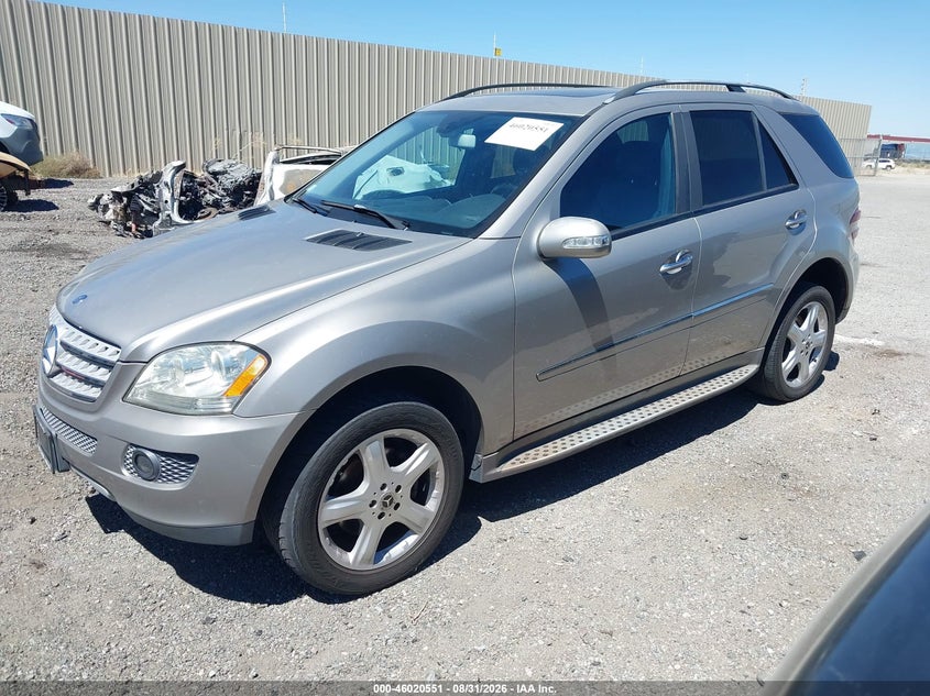 2008 MERCEDES-BENZ ML 350 auction photo 2