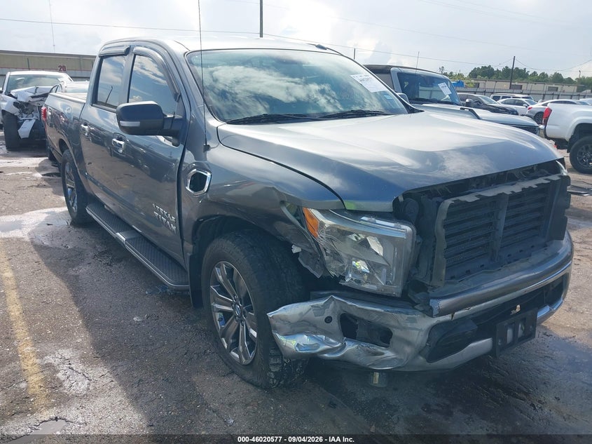 2017 NISSAN TITAN SV