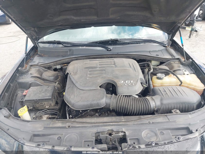 CHRYSLER 300 2015 VIN 2C3CCAAG2FH891729