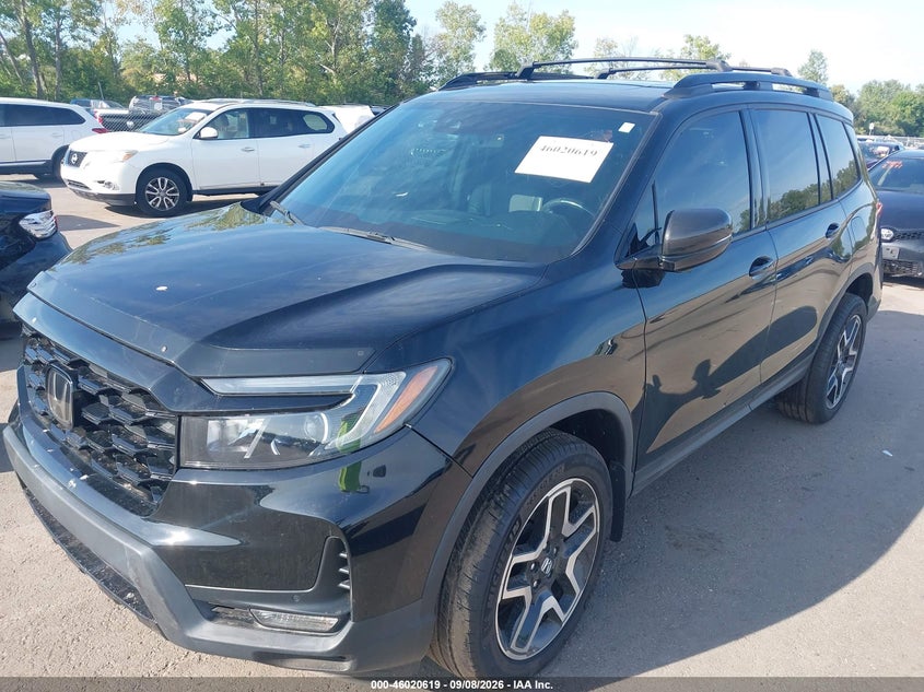 Photo 2 - HONDA PASSPORT