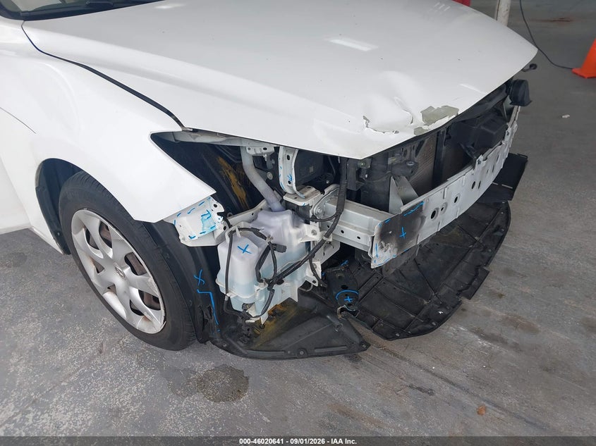 MAZDA MAZDA3 - zdjęcie 6