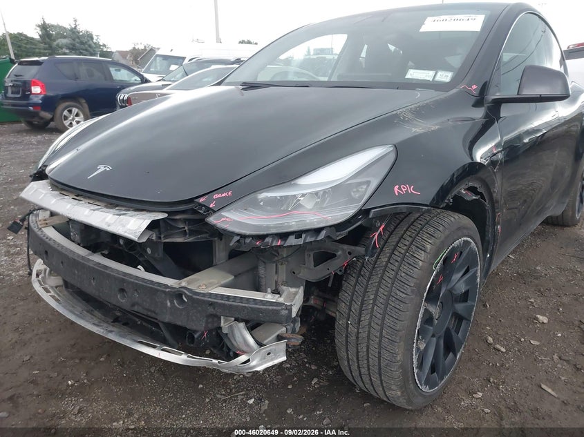 2021 TESLA MODEL Y auction photo 6