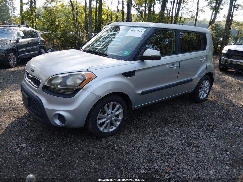 2013 KIA SOUL auction photo 2