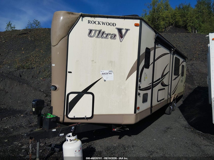 2016 ROCKWOOD ULTRA V auction photo 2