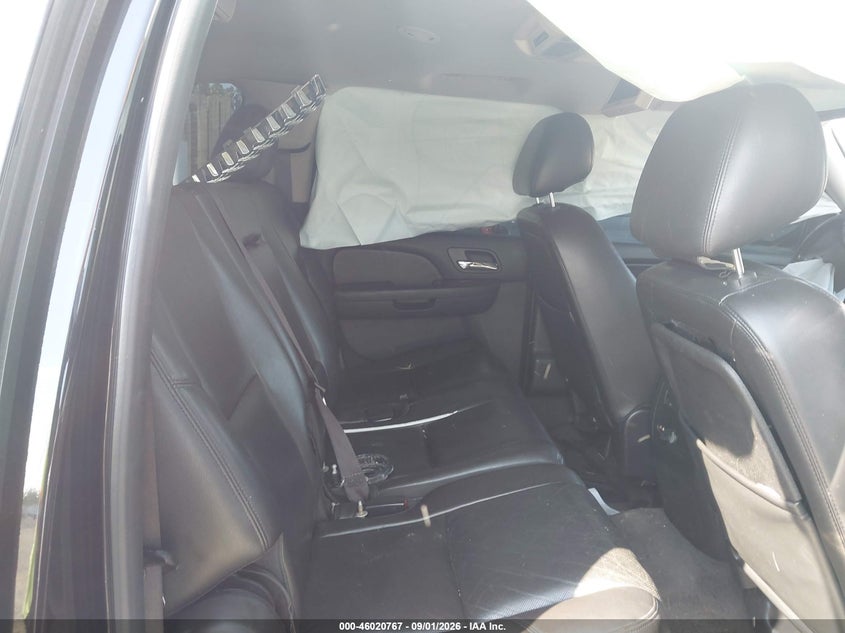 CHEVROLET SUBURBAN 2014 VIN 1GNSKKE74ER110970