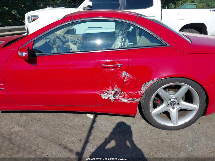 MERCEDES-BENZ SL 500 2005 VIN WDBSK75F05F097440