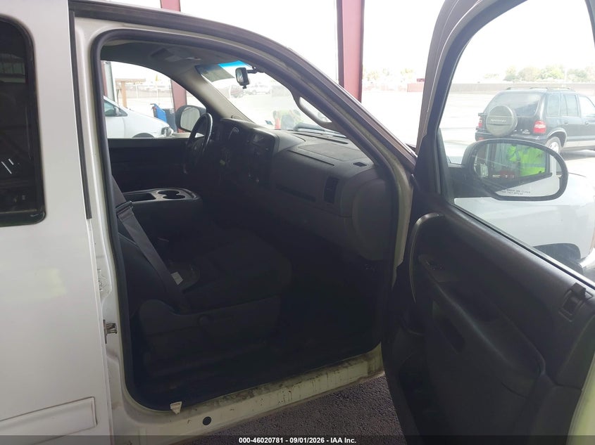 2012 CHEVROLET SILVERADO 1500 auction photo 5