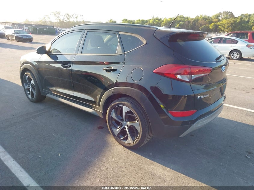 2017 HYUNDAI TUCSON auction photo 3
