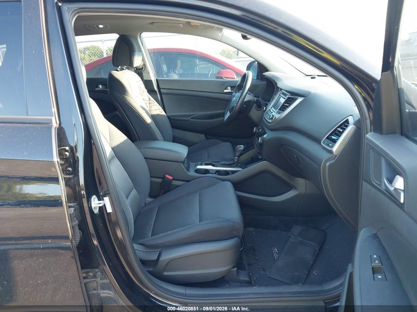 2017 HYUNDAI TUCSON auction photo 5