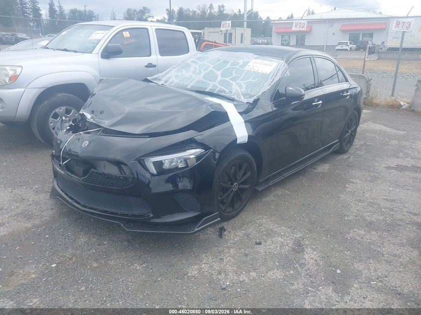 MERCEDES-BENZ A 220 2019 VIN WDD3G4FB2KW001827