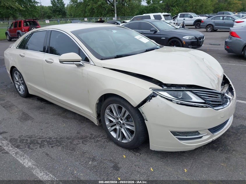 2014 Lincoln Mkz Hybrid, Перед і зад, IAAI, VIN 3LN6L2LU7ER819697