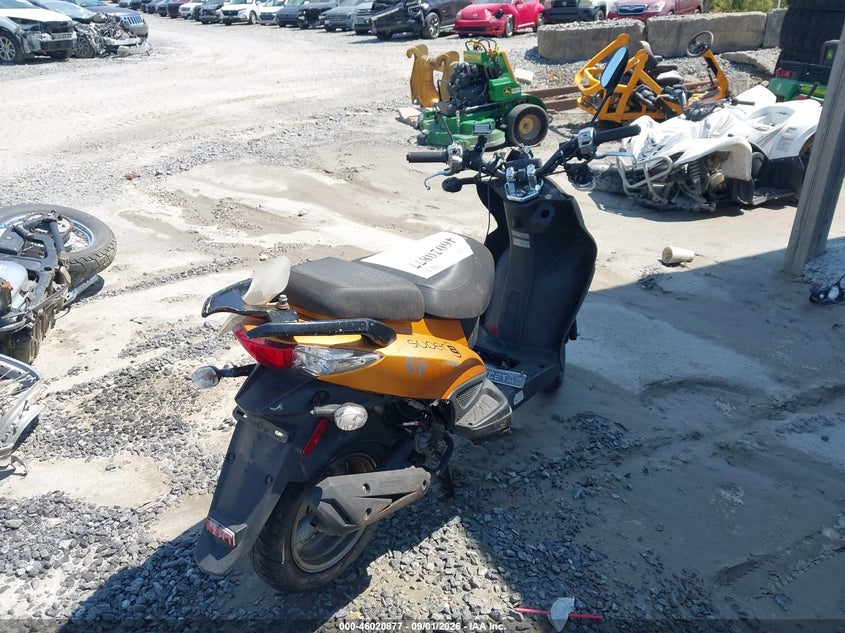 2020 KYMCO USA INC SUPER 8 auction photo 4