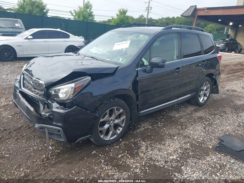 2018 Subaru Forester, Перед і зад, IAAI, VIN JF2SJAWC1JH489798 — фото 2