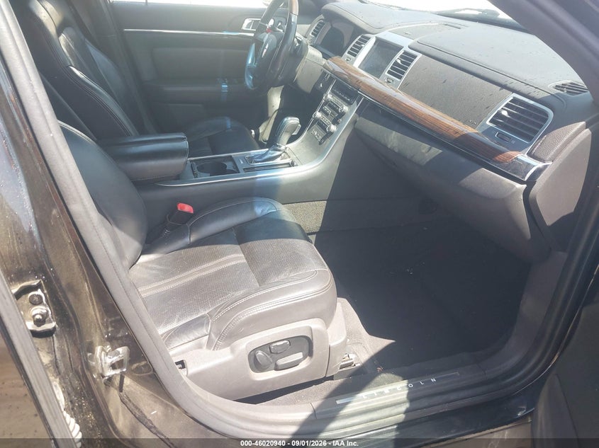 LINCOLN MKS 2011 VIN 1LNHL9DR4BG604390