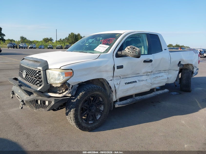 TOYOTA TUNDRA - zdjęcie 2