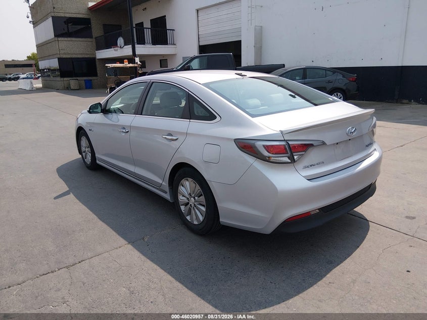 2017 HYUNDAI SONATA HYBRID auction photo 3