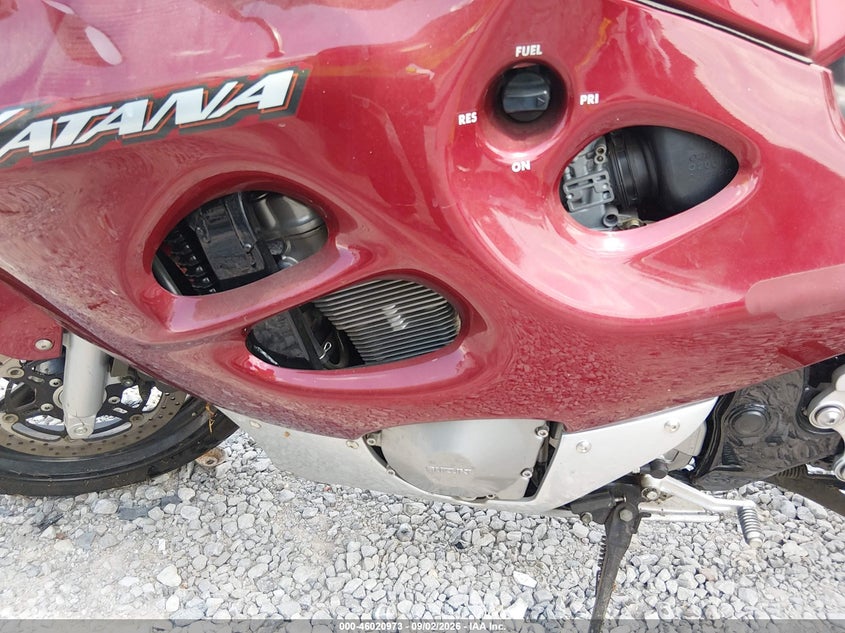 SUZUKI GSX750 2006