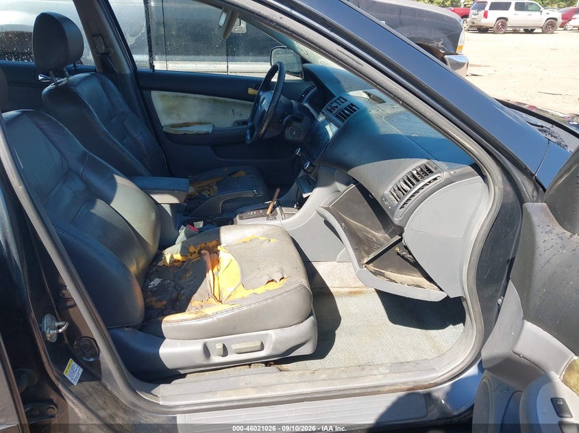 2003 HONDA ACCORD auction photo 5