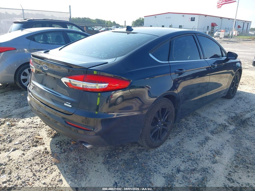 2020 FORD FUSION auction photo 4