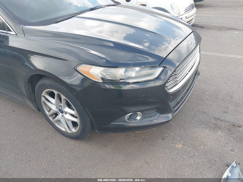 2013 FORD FUSION auction photo 6