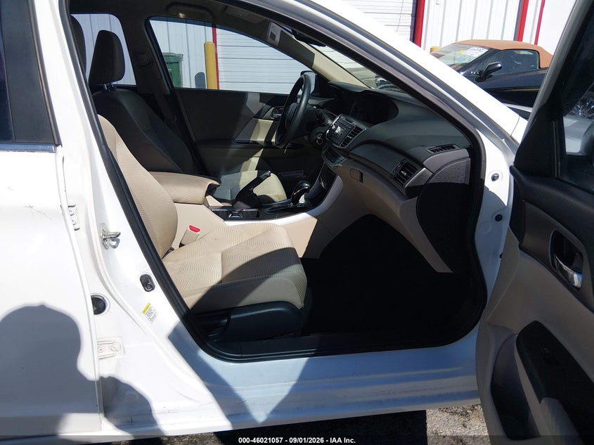 2015 HONDA ACCORD auction photo 5