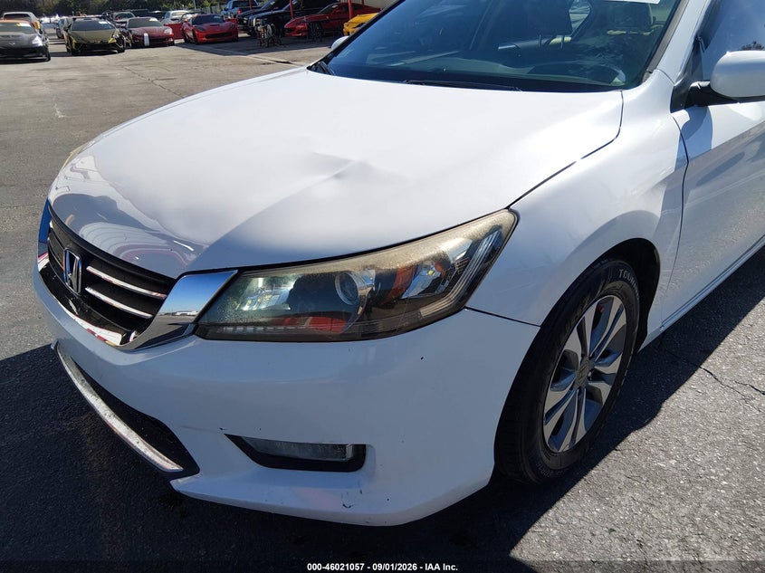 2015 HONDA ACCORD auction photo 6