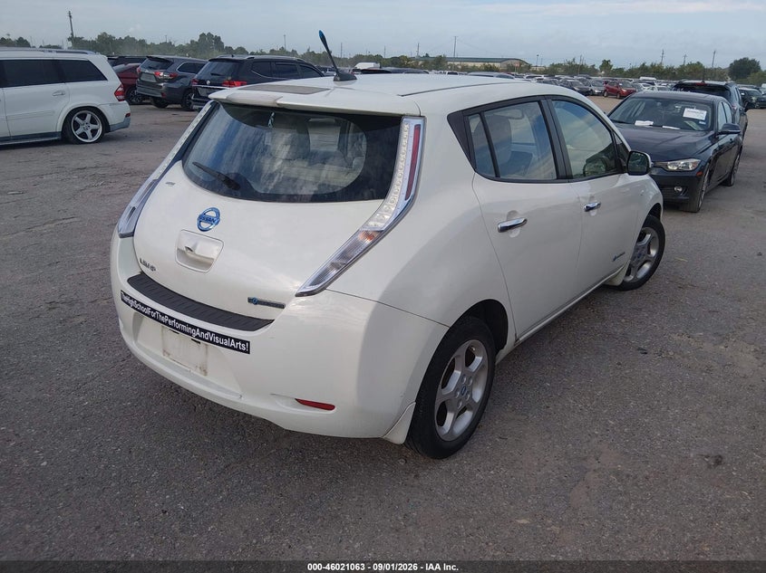 2012 NISSAN LEAF auction photo 4