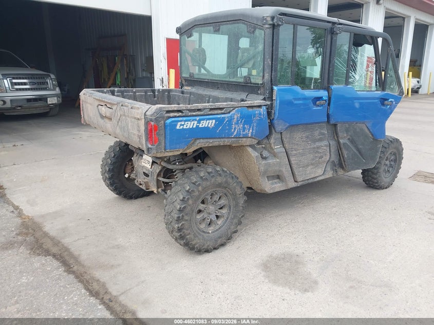 2023 CAN-AM DEFENDER MAX auction photo 4