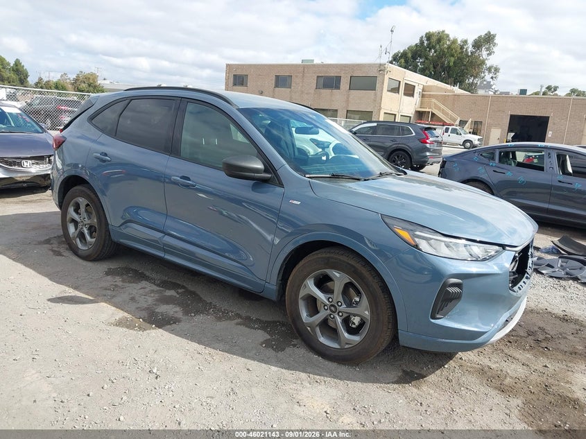 Vin: 1fmcu0mz8pub30939, lot: 46520534, ford escape st-line 2023 img_1